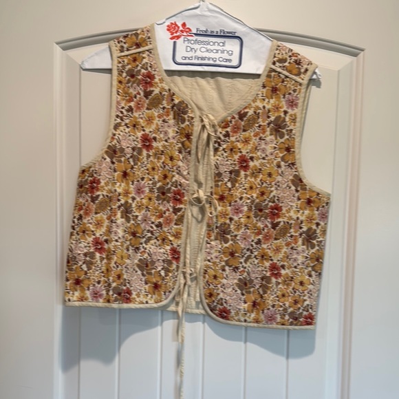 Madewell Tops - Floral Vest with Lace-Up Front